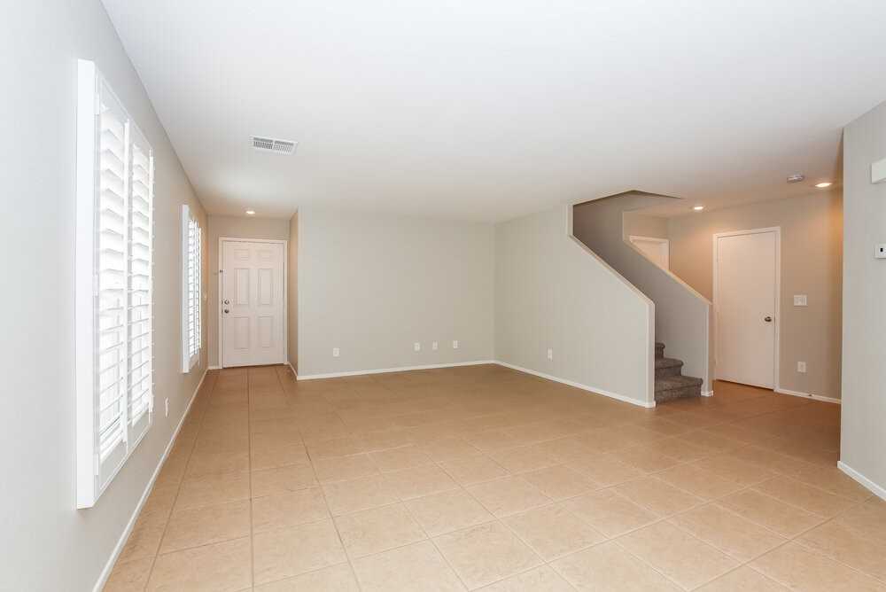 9116 Spirit Canyon Ave - Photo 5 of 15