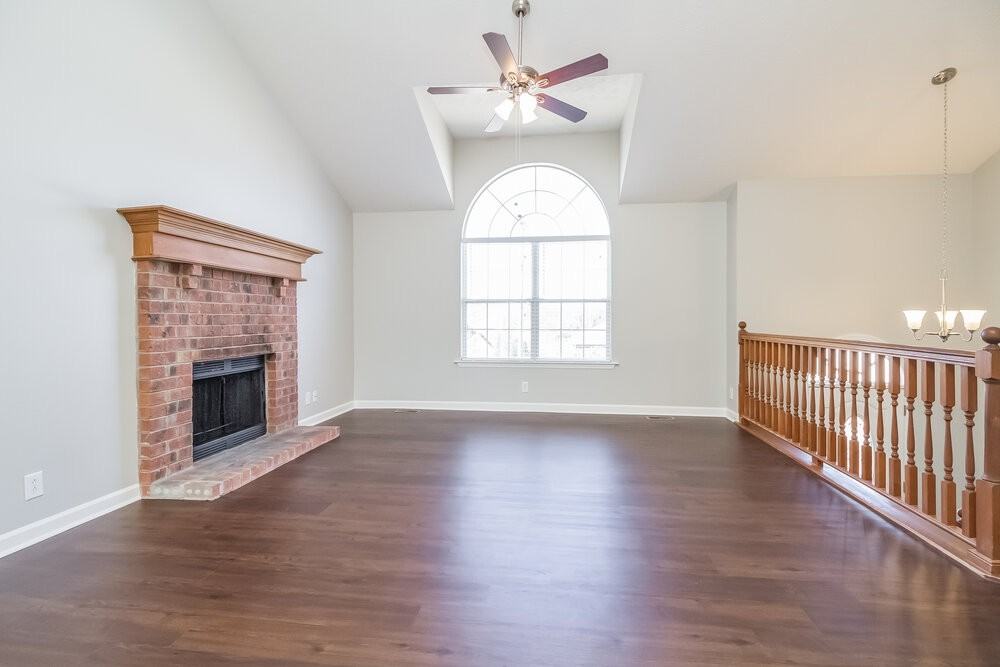 3261 Clapham Rd - Photo 2 of 19