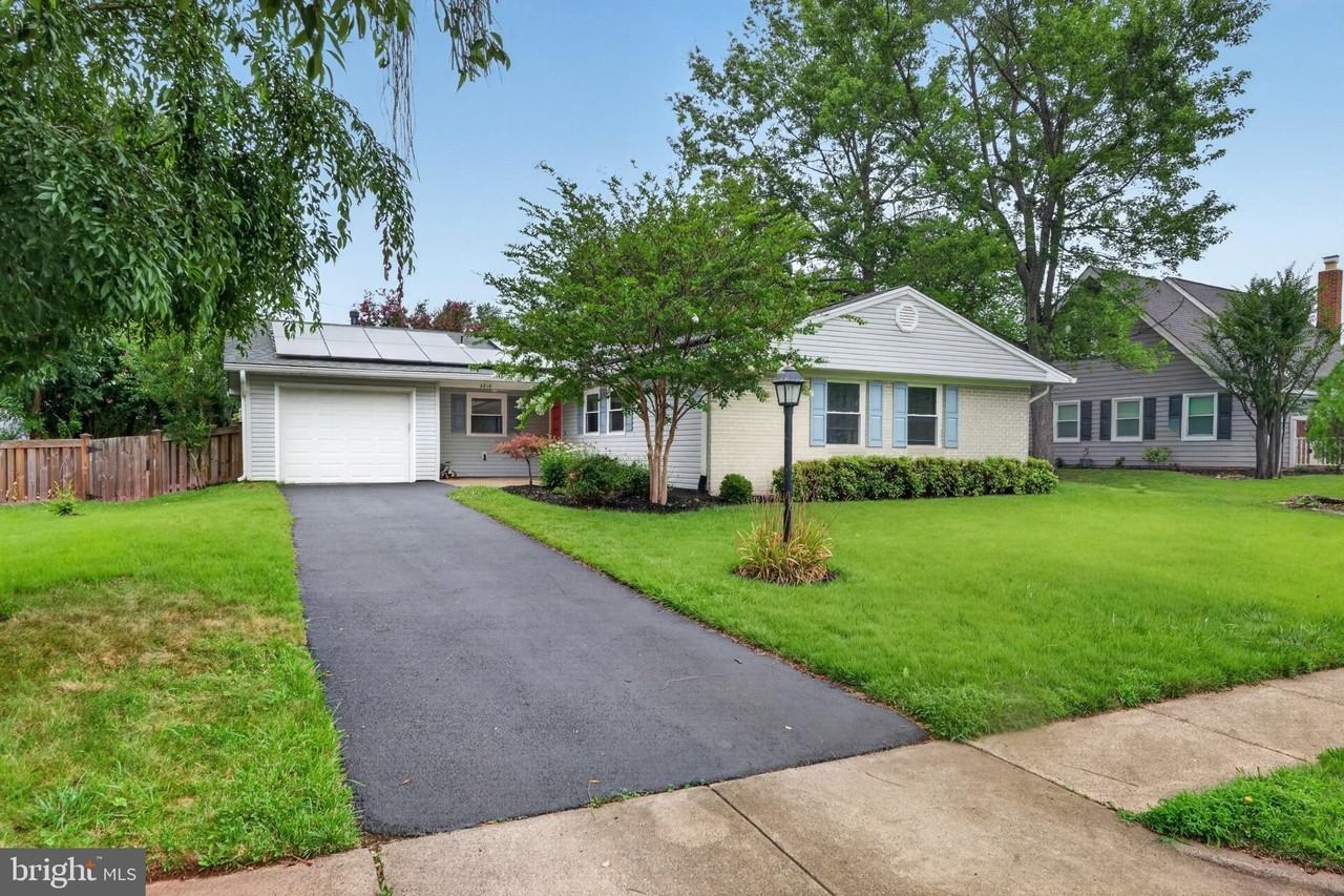 4214 Penner Ln - Photo 2 of 40