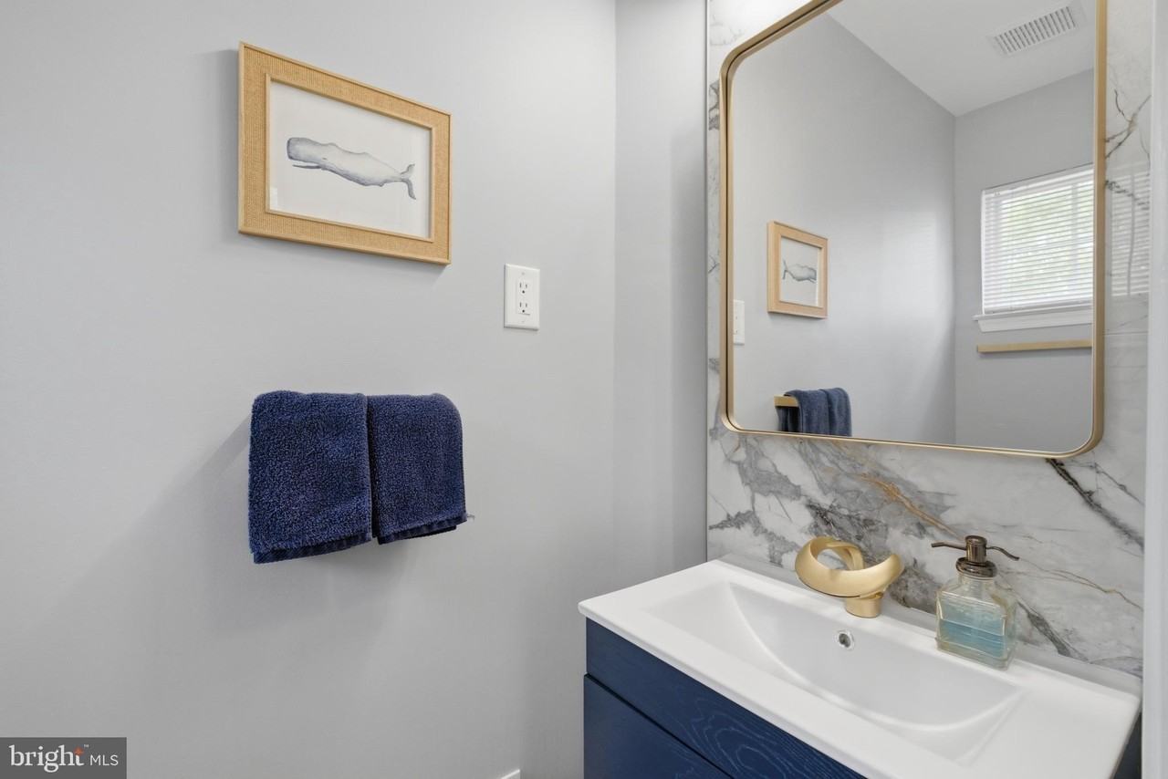 1899 Crescent Park Dr #108A - Photo 4 of 34