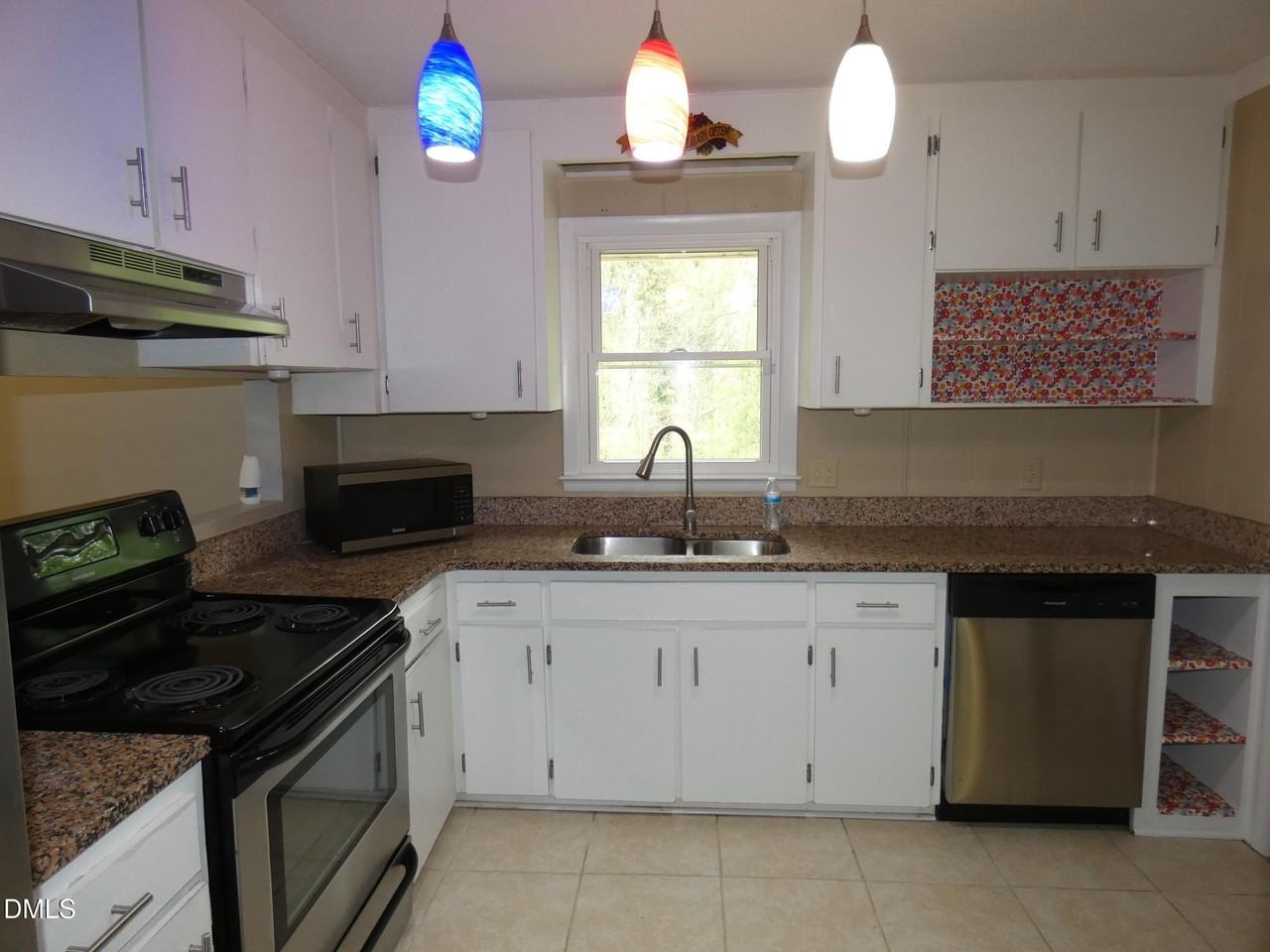 5800 Meadowbrook Rd - Photo 6 of 26