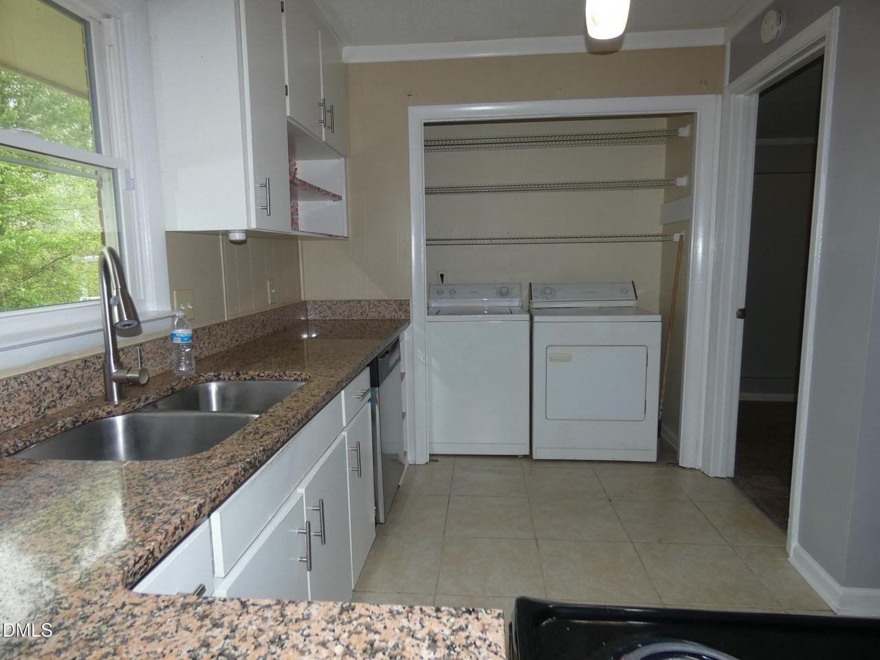 5800 Meadowbrook Rd - Photo 7 of 26