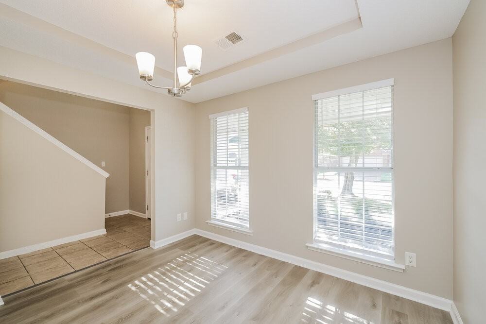 1424 Radley Cv - Photo 6 of 17