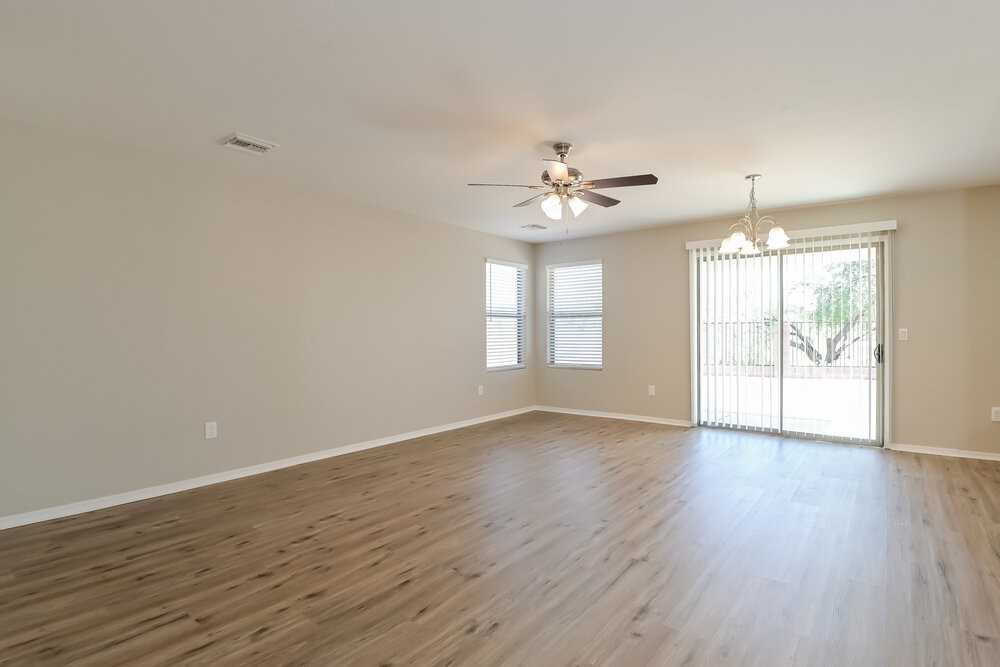 909 W Placita El Cauce Rico - Photo 4 of 17