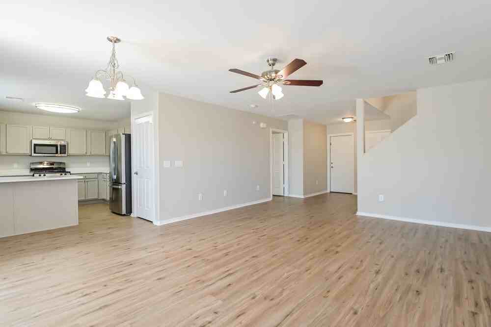 909 W Placita El Cauce Rico - Photo 5 of 17