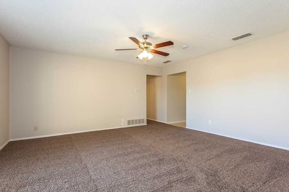6053 Herschel Dr - Photo 7 of 15