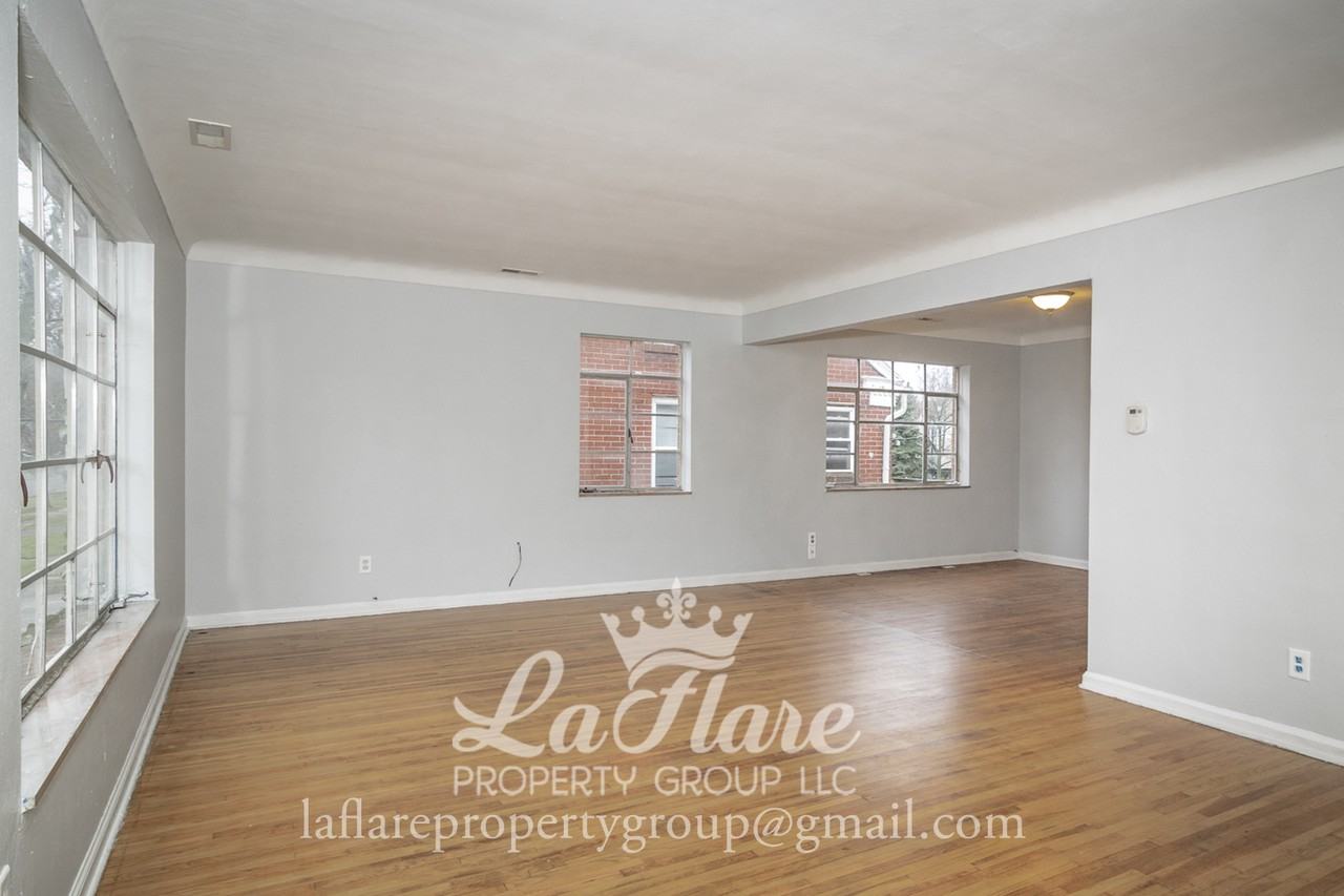 2707 Powhattan Pkwy #2 - Photo 3 of 15