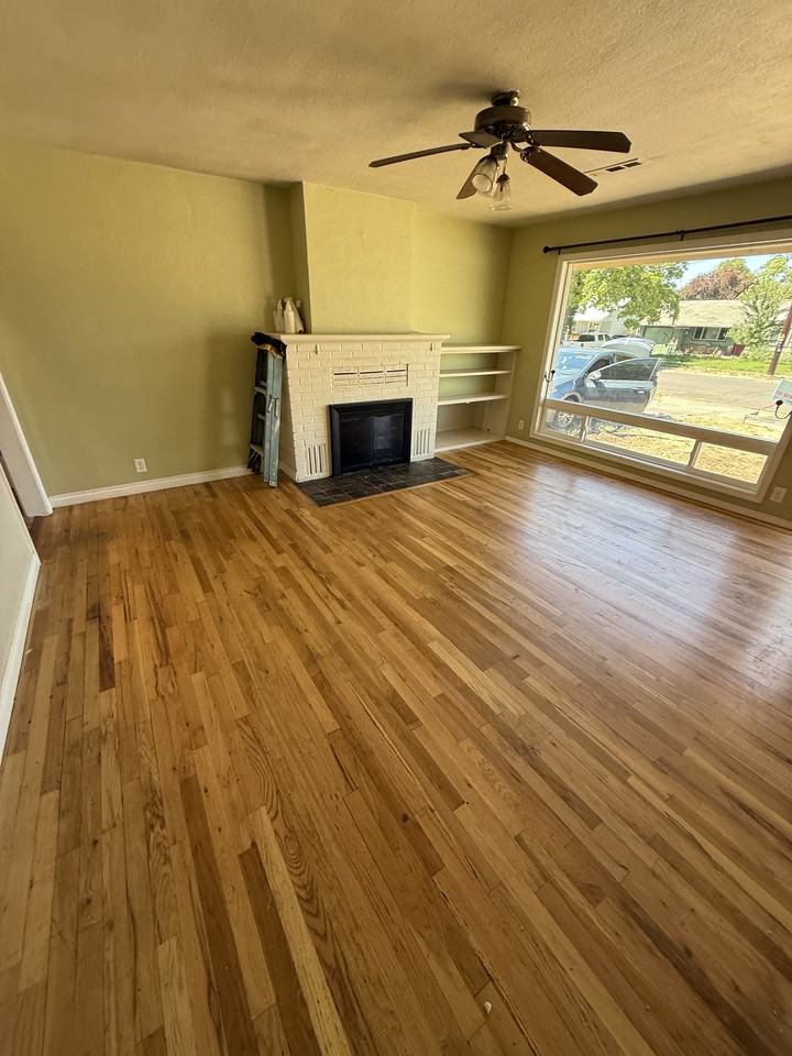 1023 Murray Ave #1 - Photo 5 of 25