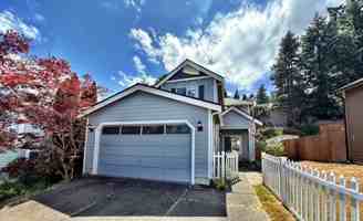 featured image of 1059 Nw Gladiola Ct #1