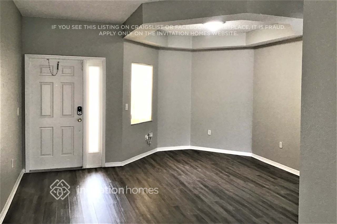 9191 Sw 212th Ter - Photo 2 of 17