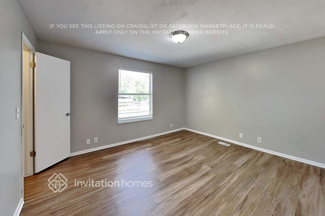 4980 W Shooting Star Ave - Photo 6 of 21