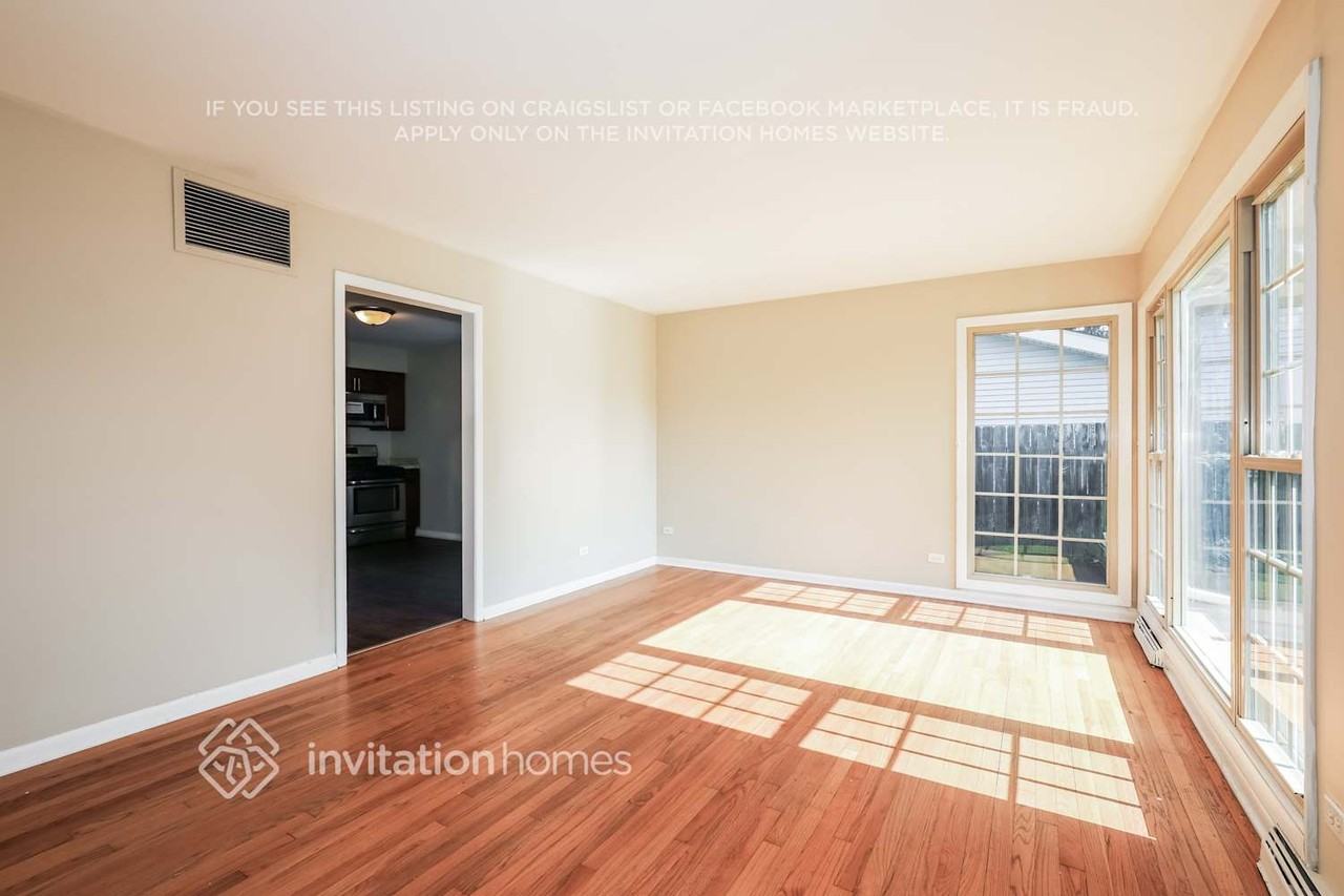 540 N 2nd Ave - Photo 6 of 16