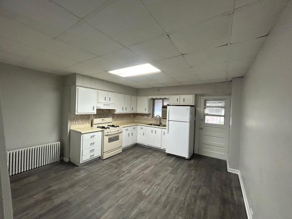 117 53rd St - Photo 3 of 14