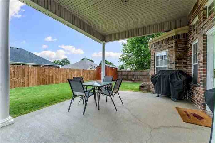 703 Cornell Street - Photo 3 of 17