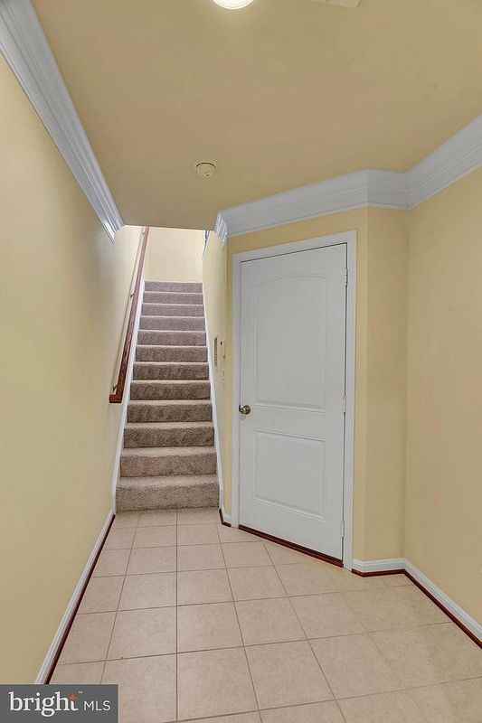 8891 Cherry St - Photo 3 of 29
