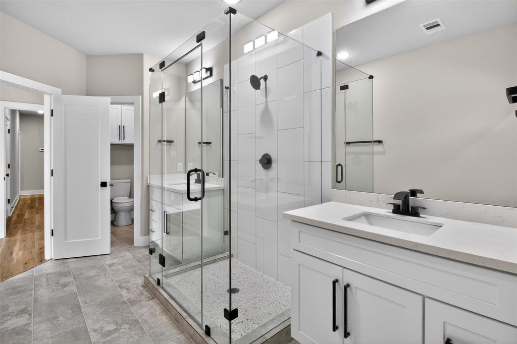 4217 Mallow St ##B - Photo 3 of 7