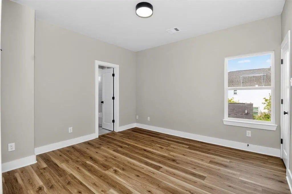 4217 Mallow St ##B - Photo 6 of 7