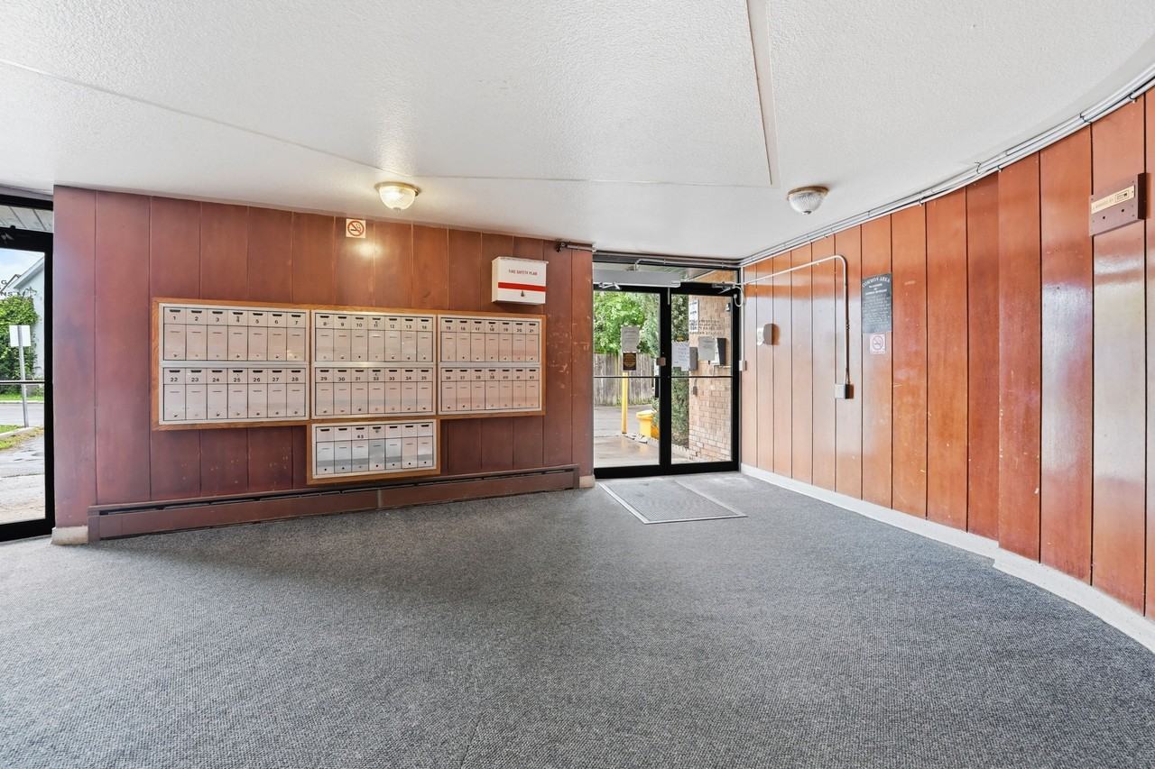Riverview Towers - Photo 3 of 38