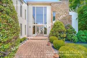 featured image of 9805 Clydesdale St