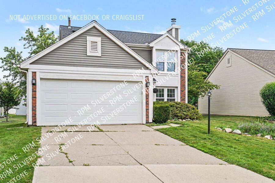 452 Farmridge Ct - Photo 3 of 26