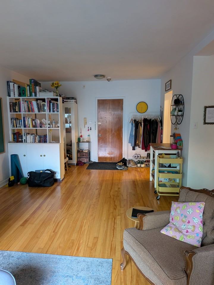 4635 Av Clanranald — photo 2