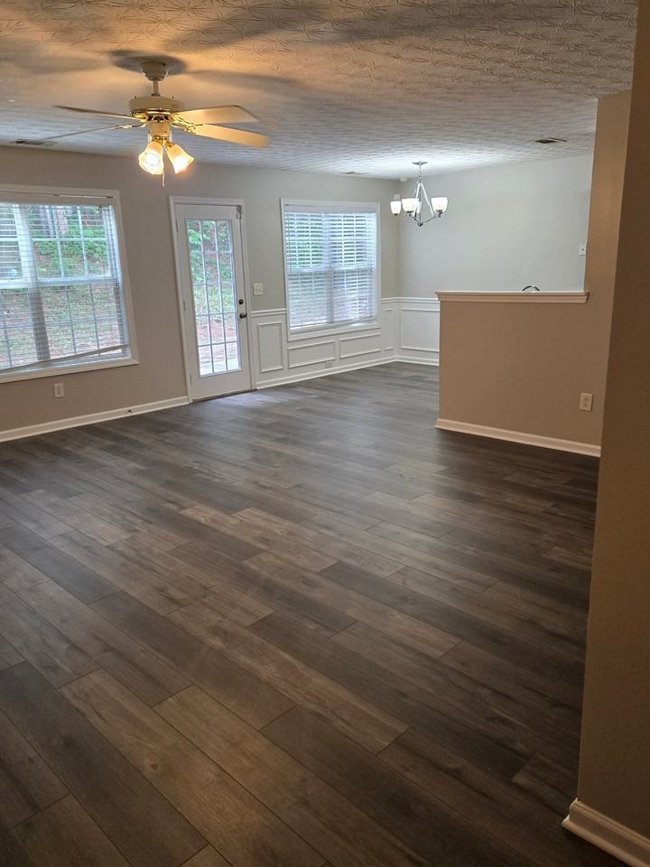 6327 Lake Valley Pt - Photo 3 of 26