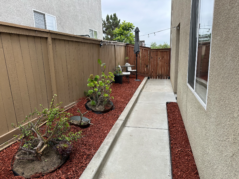 1624 Hillsborough St - Photo 2 of 18