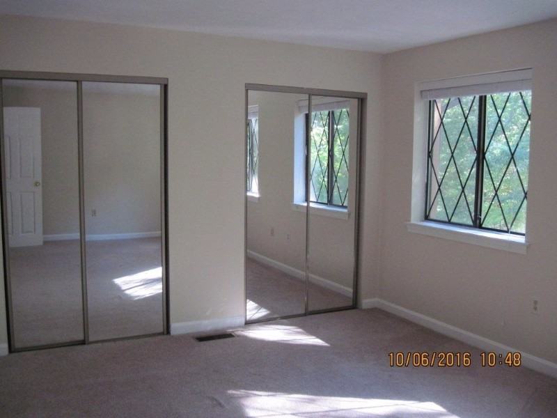 40 Winrow Dr - Photo 5 of 20