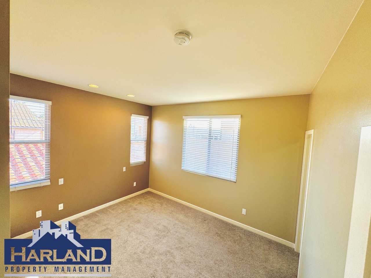 3528-3538 Indiana St Unit 3528 - Photo 6 of 8