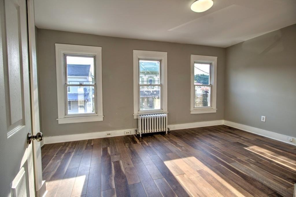 5012 Kuztown Rd - Photo 6 of 19
