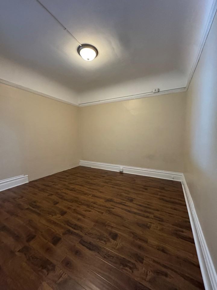 2645 Mission St #1 - Photo 5 of 10