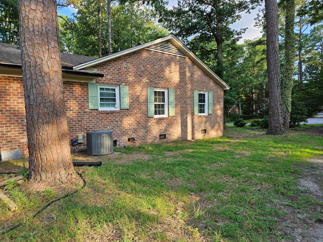 221 York Rd - Photo 2 of 29