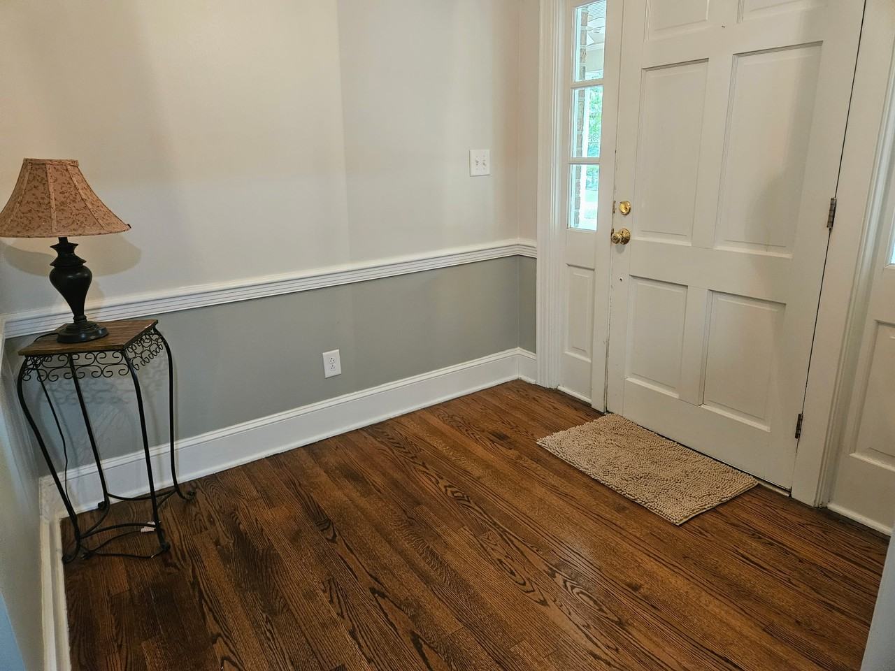 221 York Rd - Photo 3 of 29