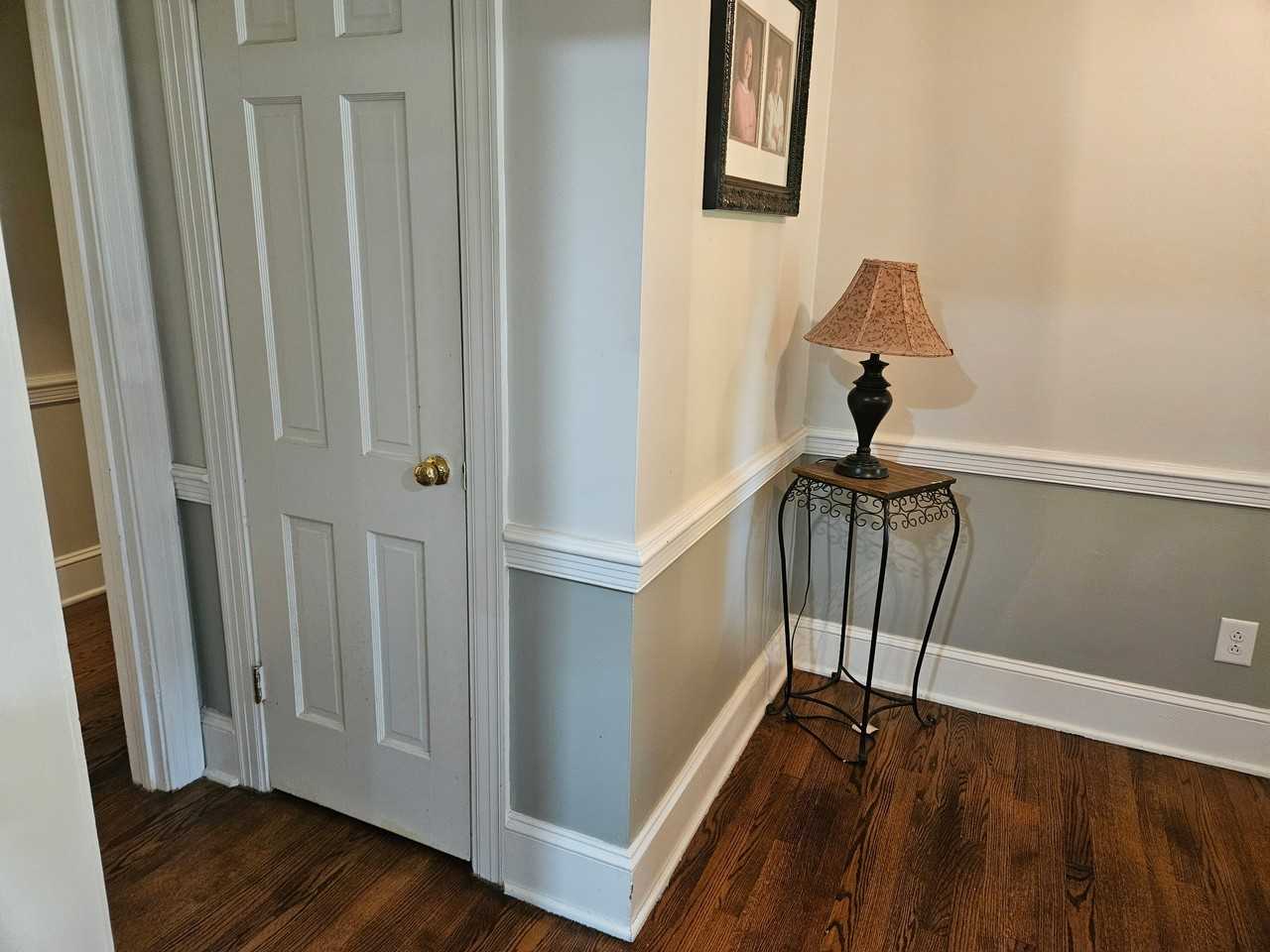 221 York Rd - Photo 5 of 29