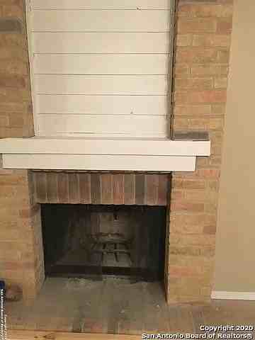 8110 Boughwood - Photo 2 of 7