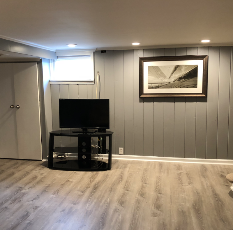 33rd Pl - Photo 7 of 13