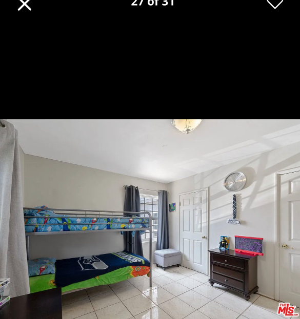 101 W Oakmont Dr - Photo 2 of 3