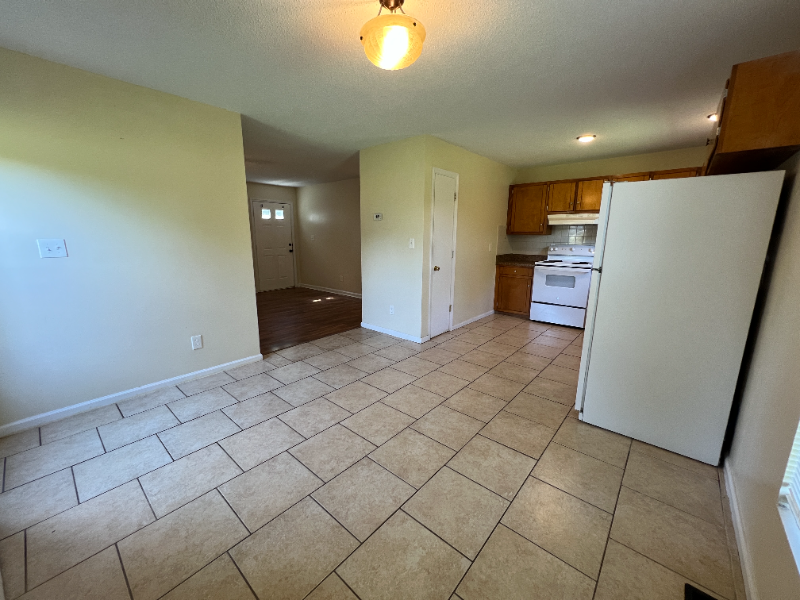 1317 Kearns Aly - Photo 7 of 11