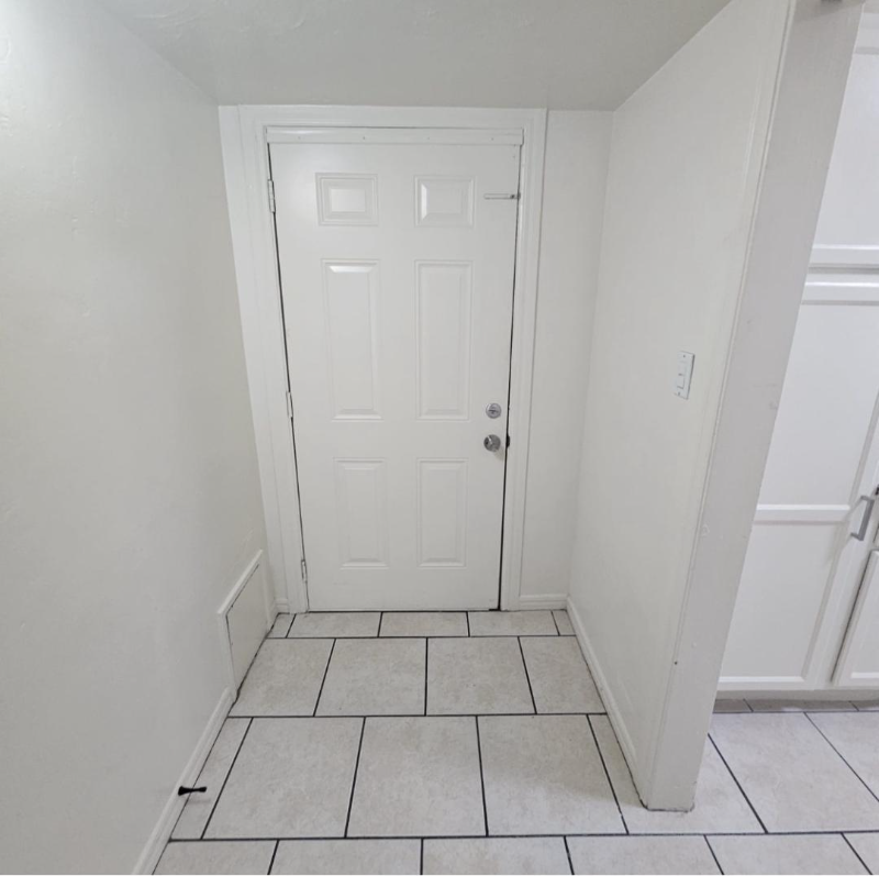 4619 E Almeria Rd - Photo 5 of 20