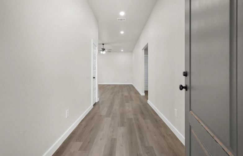 2924 138th St - Photo 2 of 19
