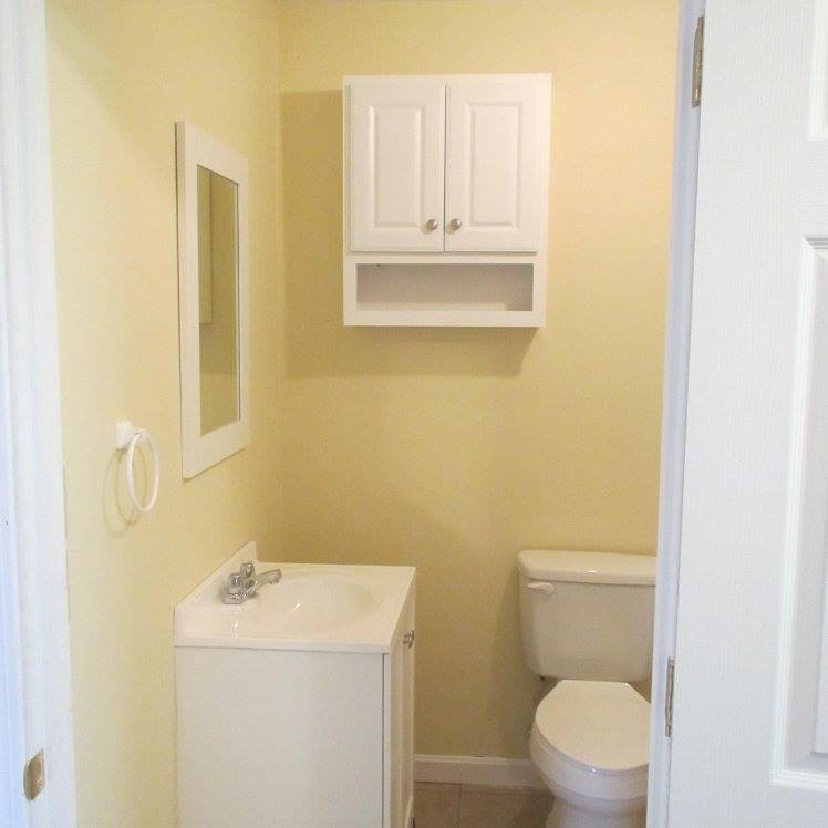 32 Overlock Rd #C - Photo 3 of 11