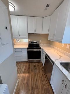 13 Mariners Way - Photo 4 of 18