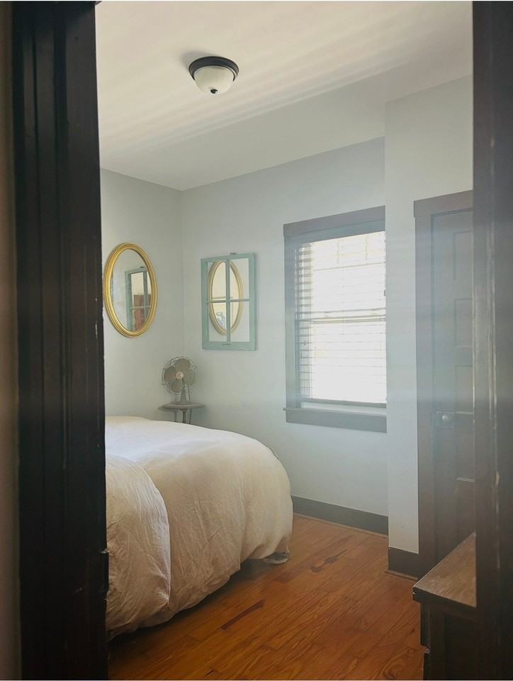 901 Debow St - Photo 4 of 11