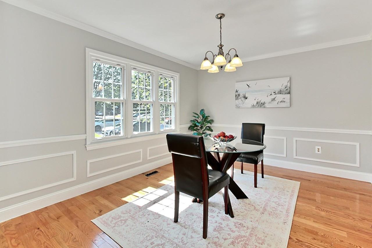 6572 Flagmaker Ct - Photo 5 of 18