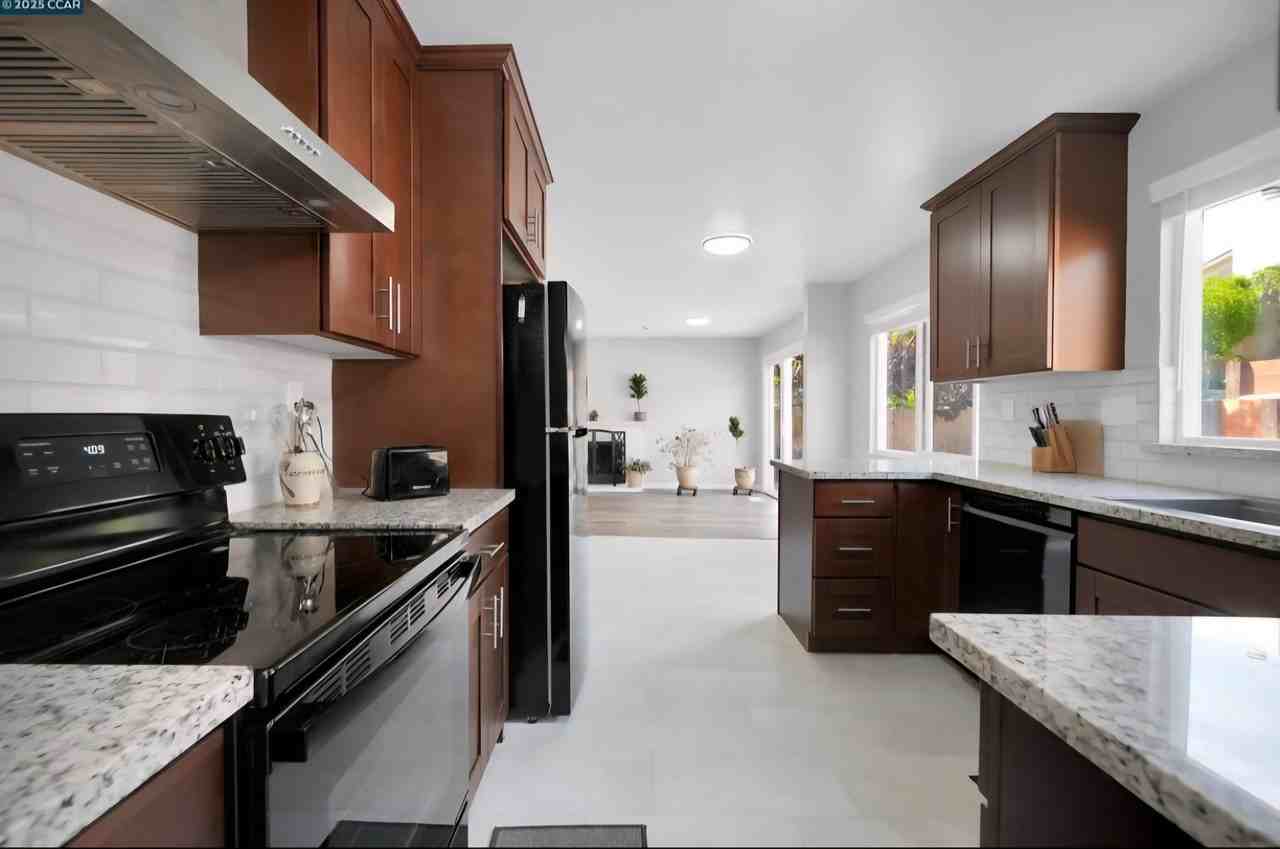 118 Raven Ct - Photo 4 of 4