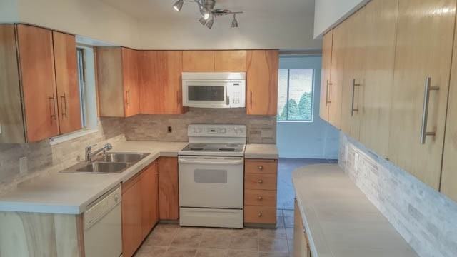 4105 Edgehill Dr - Photo 3 of 11