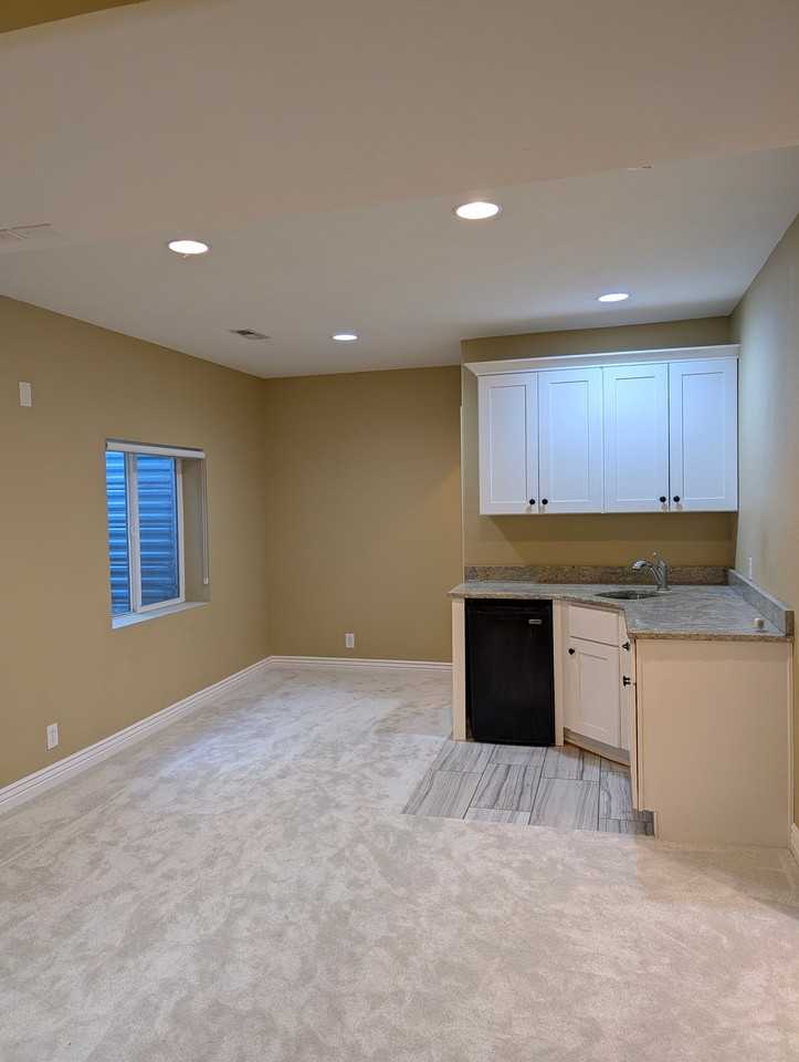 401 W Election Rd - Photo 5 of 12