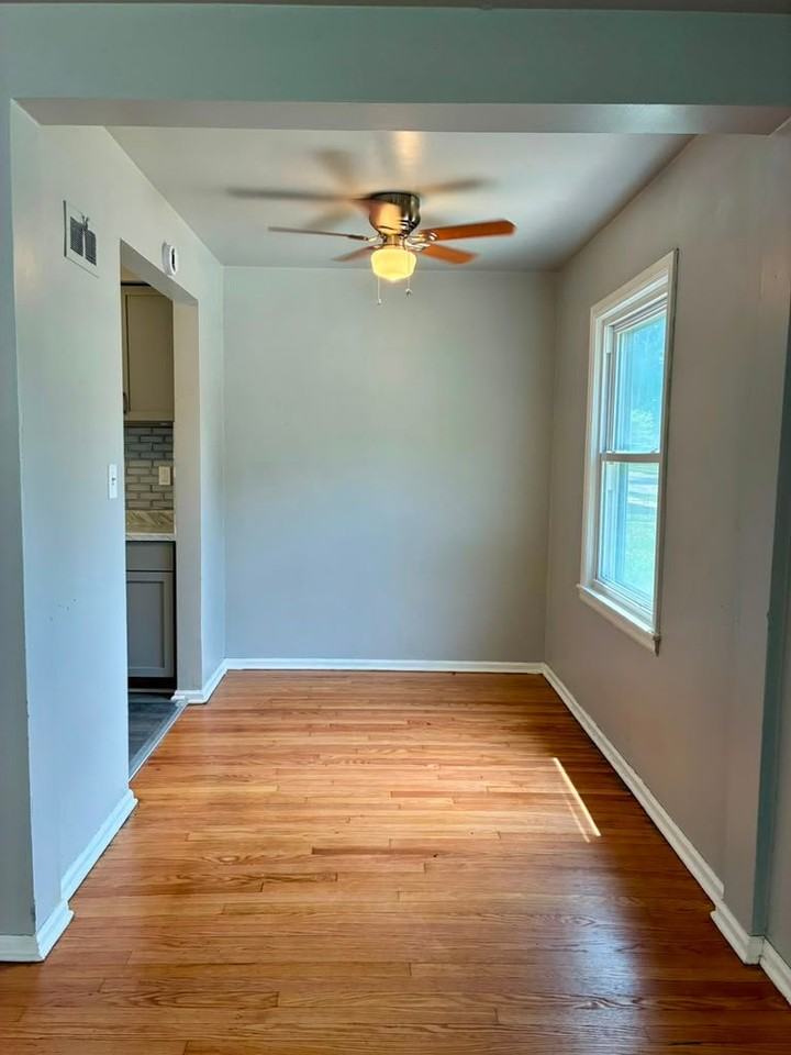 4628 N 24th Pl - Photo 7 of 16
