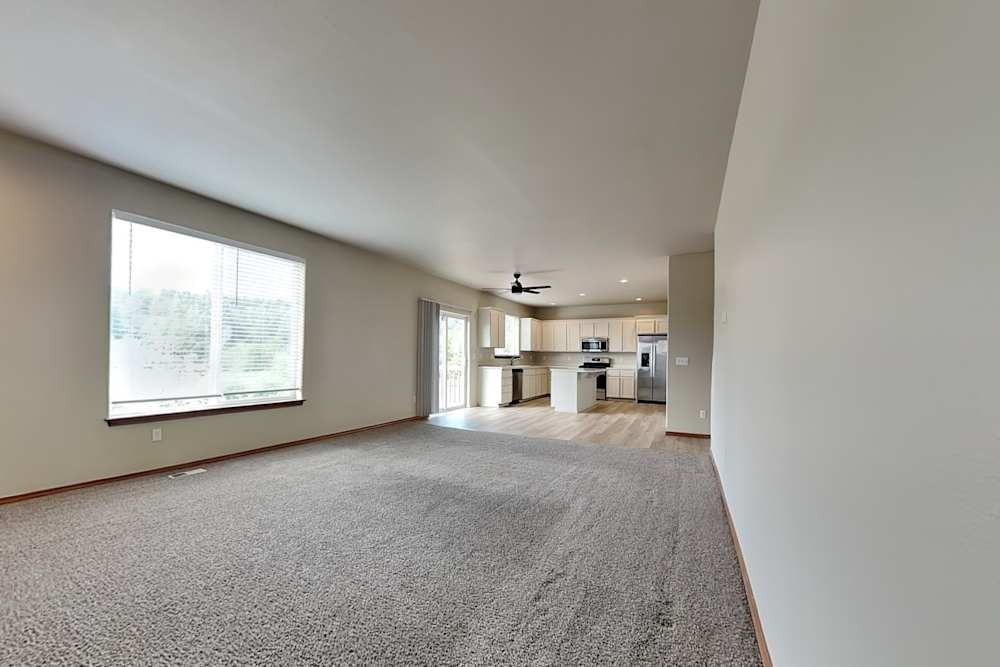 11227 West Vernon Avenue - Photo 7 of 10