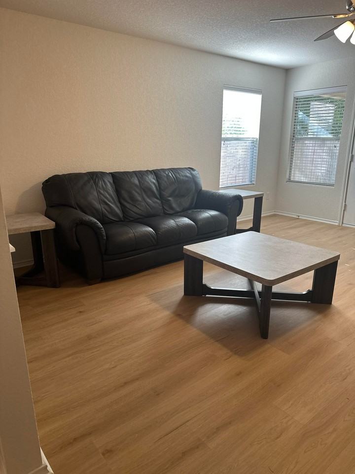 5823 Trent Rnch - Photo 6 of 12